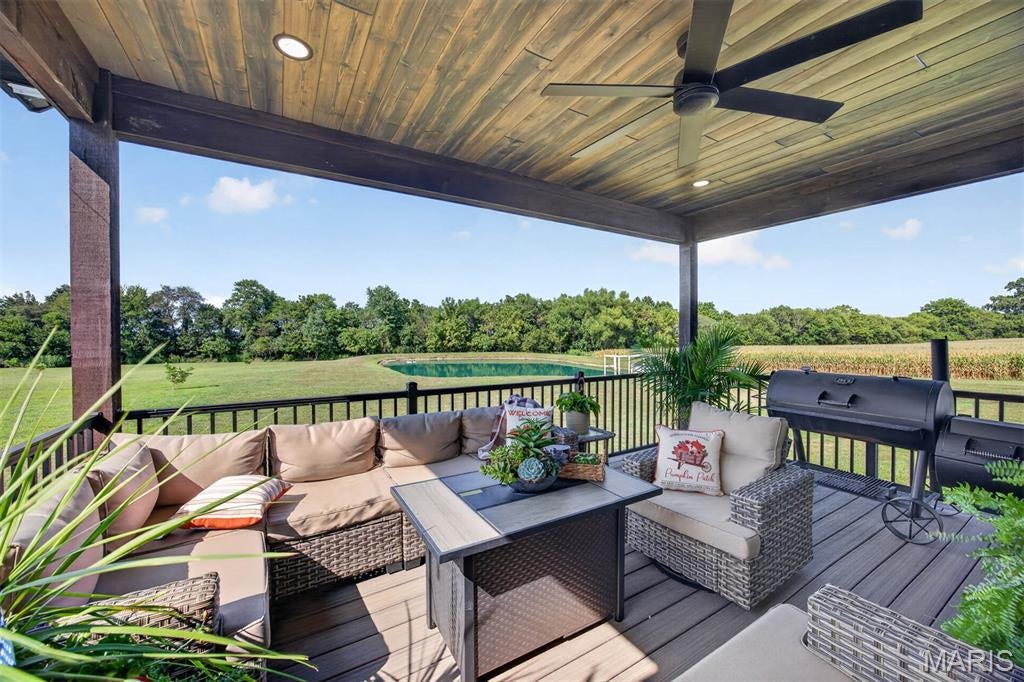 NOT IN A SUBDIVISION - Residential