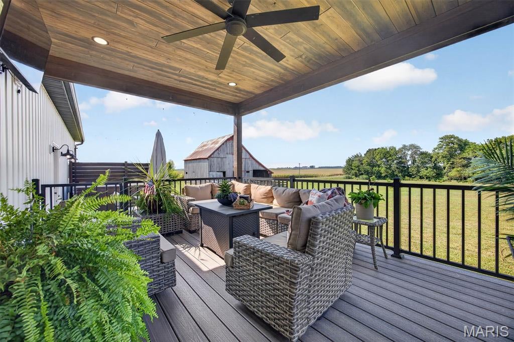 NOT IN A SUBDIVISION - Residential