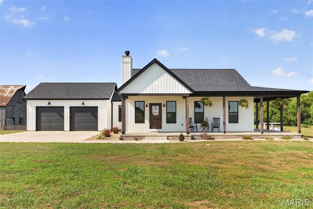 NOT IN A SUBDIVISION - Residential