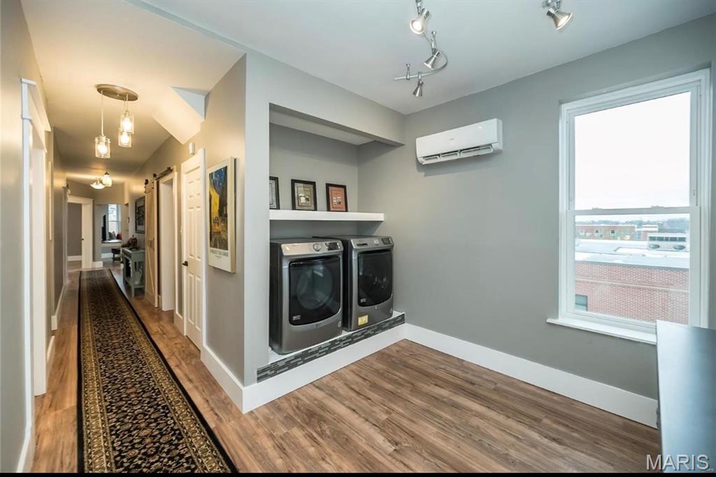 Columbian Place - Residential