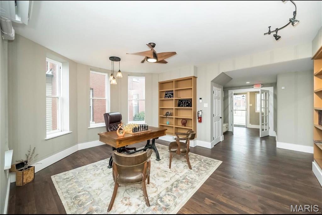 Columbian Place - Residential
