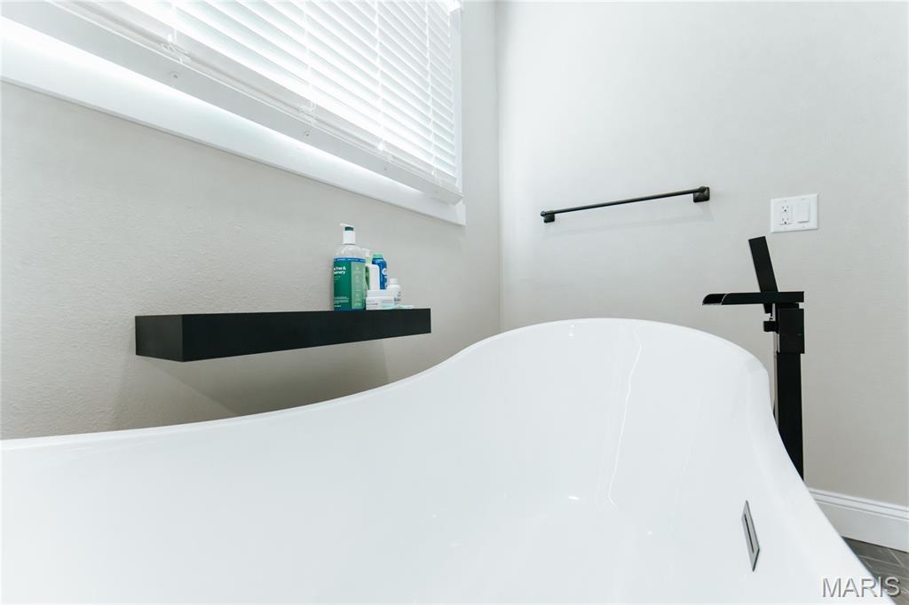 Emerald Hills - Residential