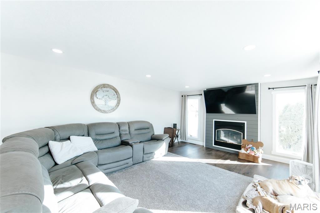 Emerald Hills - Residential