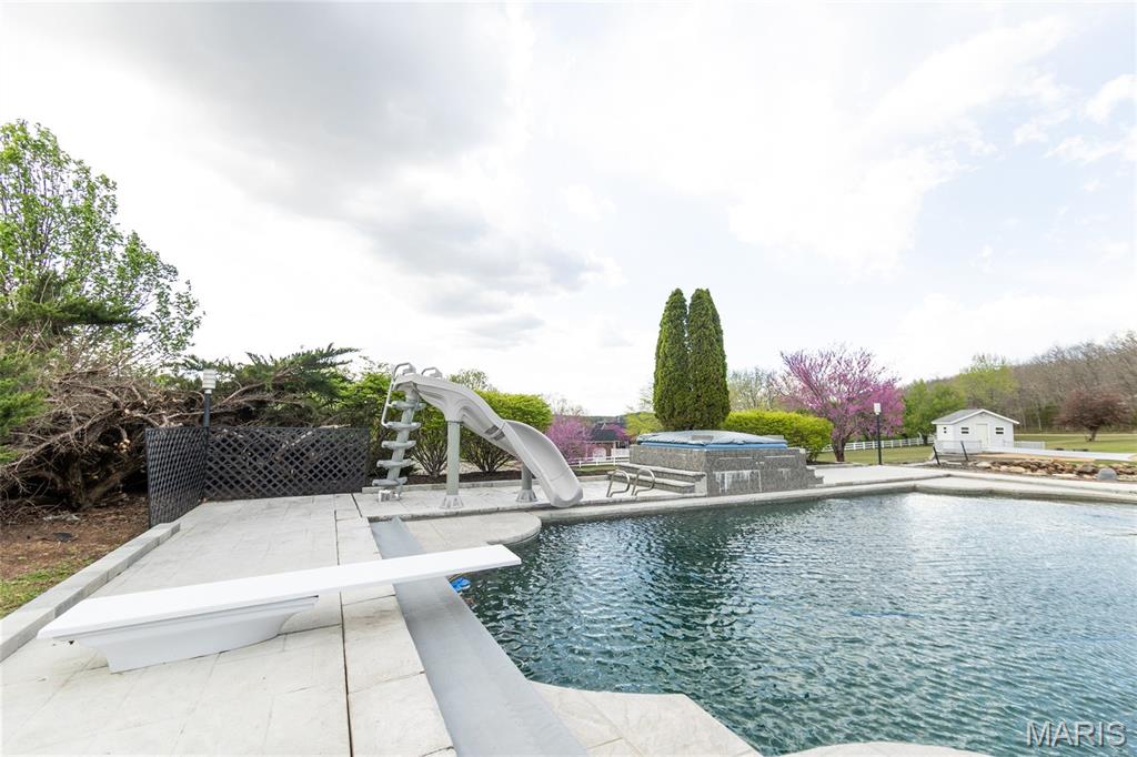 Emerald Hills - Residential