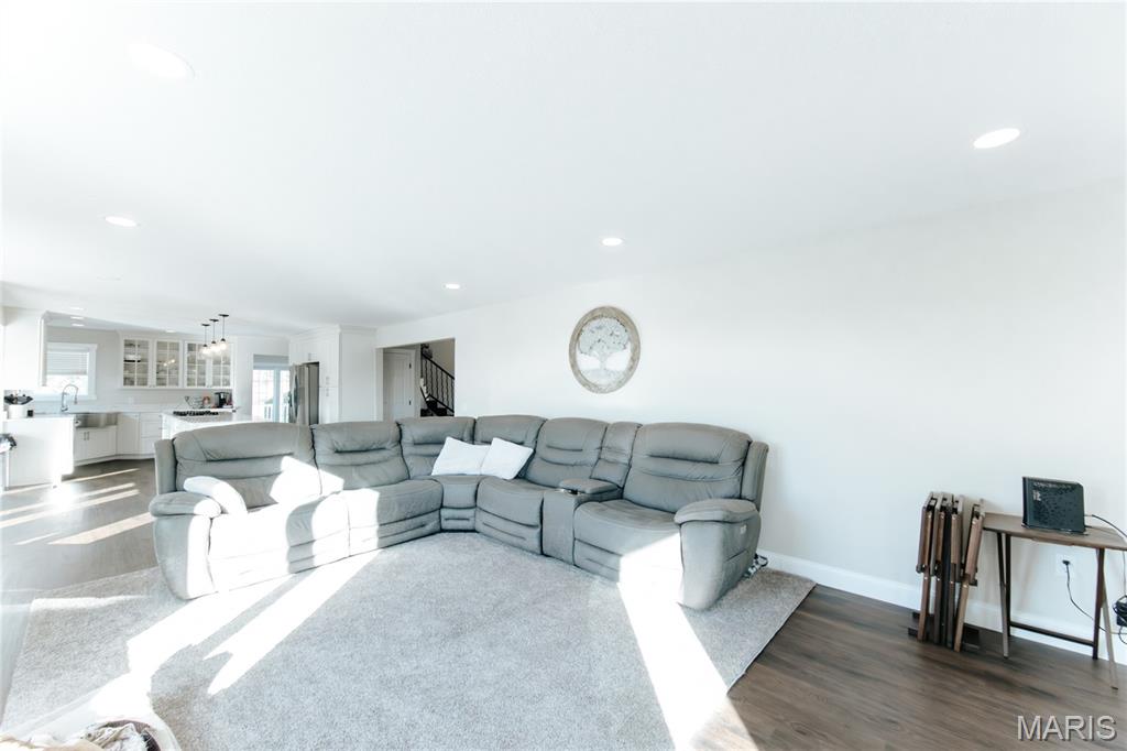 Emerald Hills - Residential