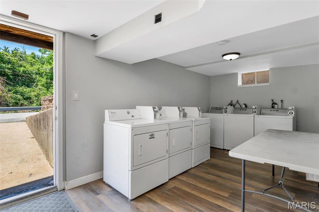 Riverview Gardens - Residential Lease