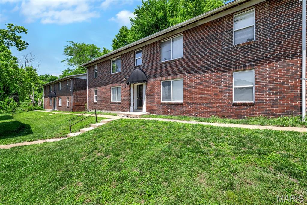 Riverview Gardens - Residential Lease