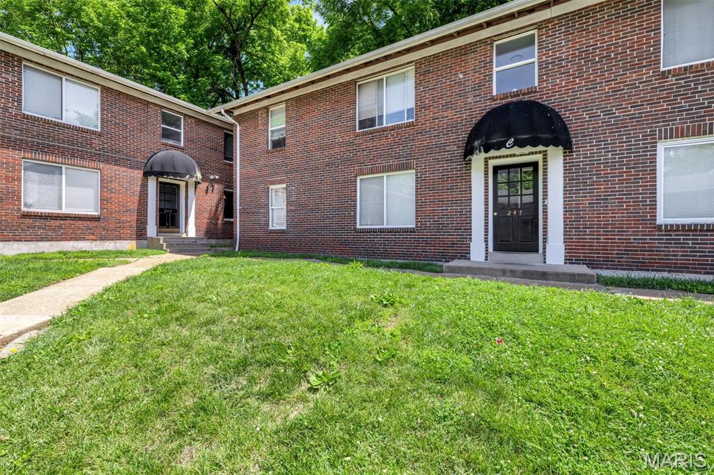 Riverview Gardens - Residential Lease