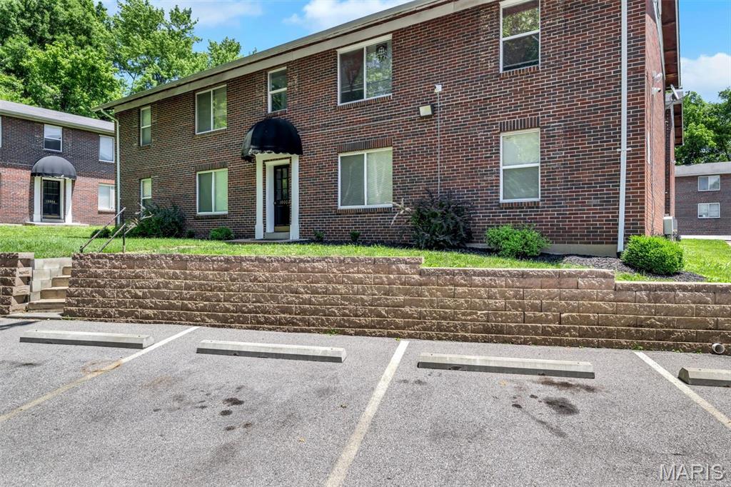 Riverview Gardens - Residential Lease