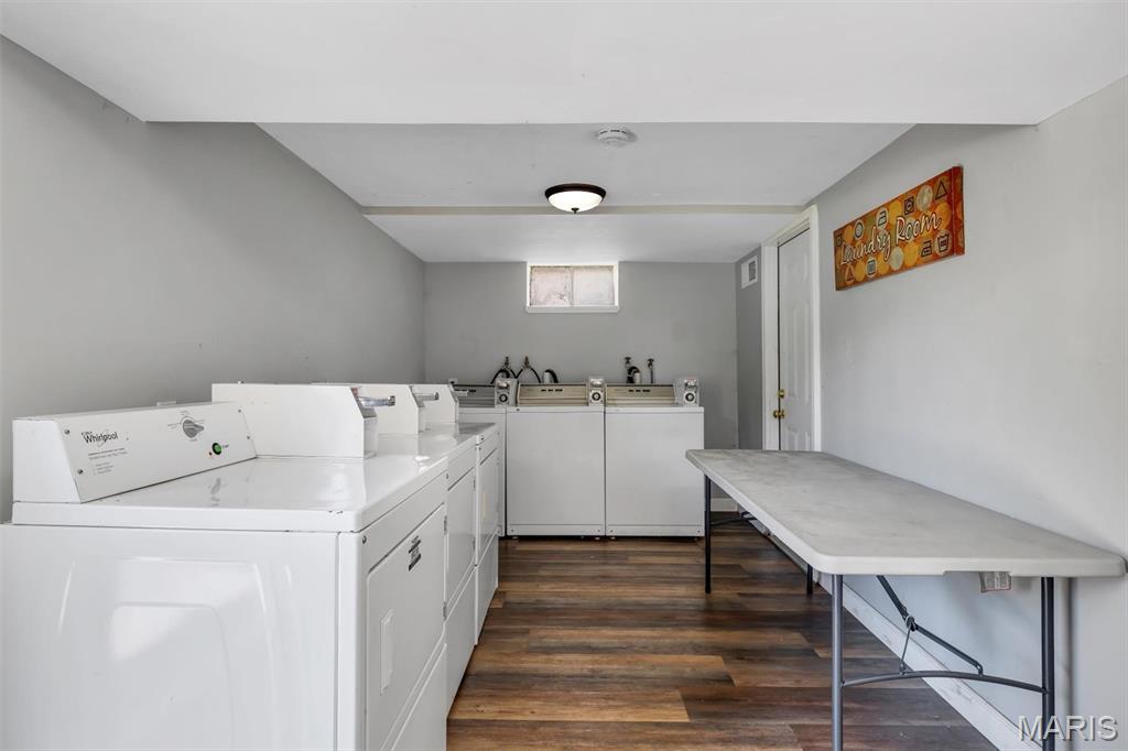 Riverview Gardens - Residential Lease