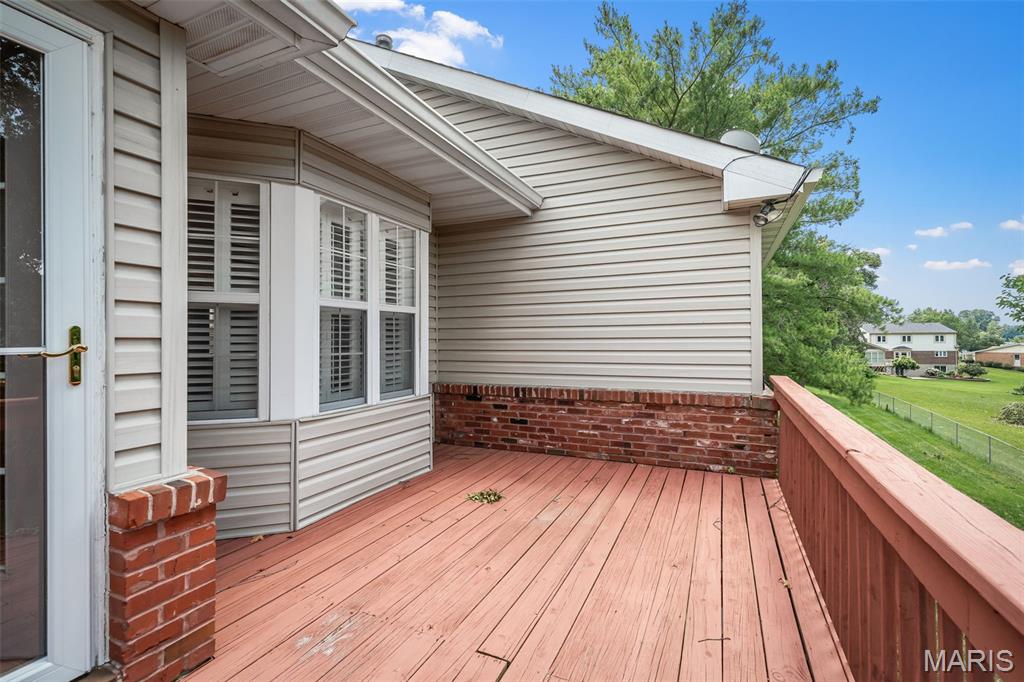 Kennerly Estates Condo Three - Residential