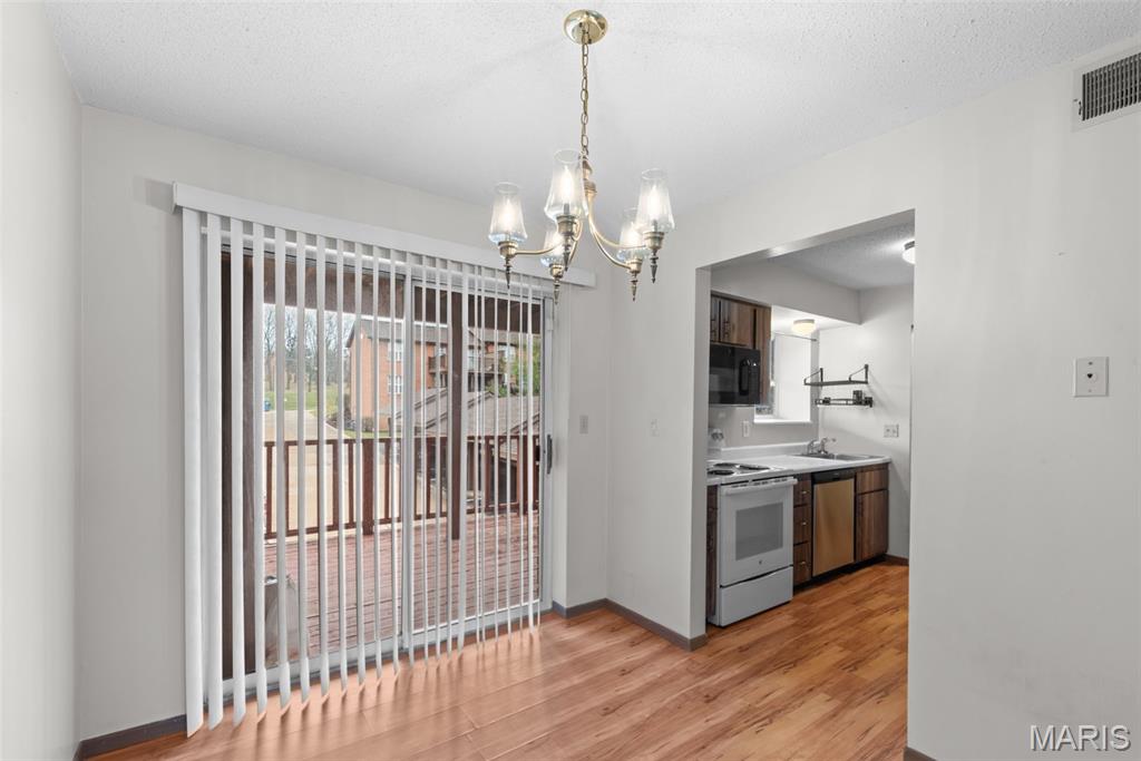Ashton Place Condo - Residential