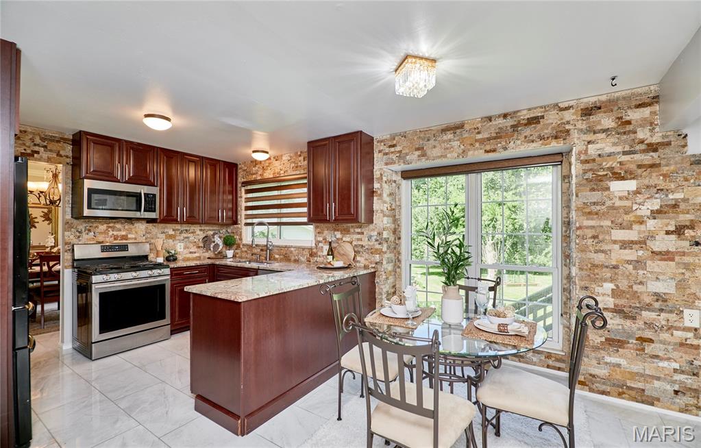 Seven Oaks 2 - Residential