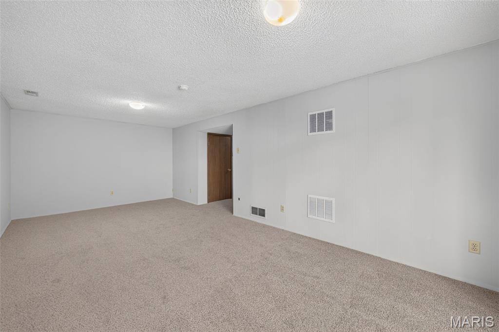 Hidden Meadow Condo 16 - Residential