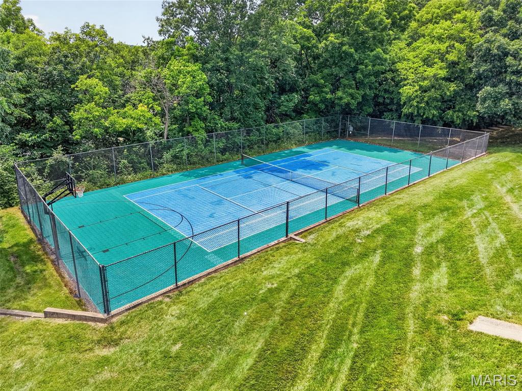 Hidden Meadow Condo 16 - Residential