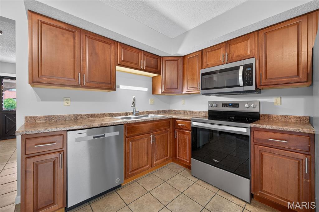 Hidden Meadow Condo 16 - Residential