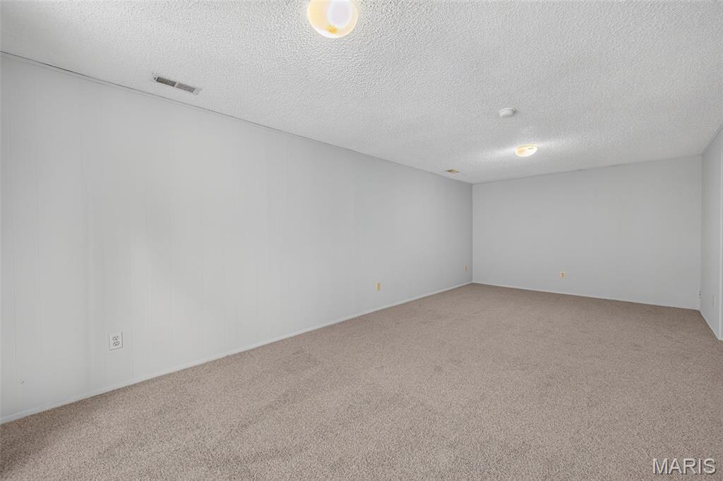 Hidden Meadow Condo 16 - Residential