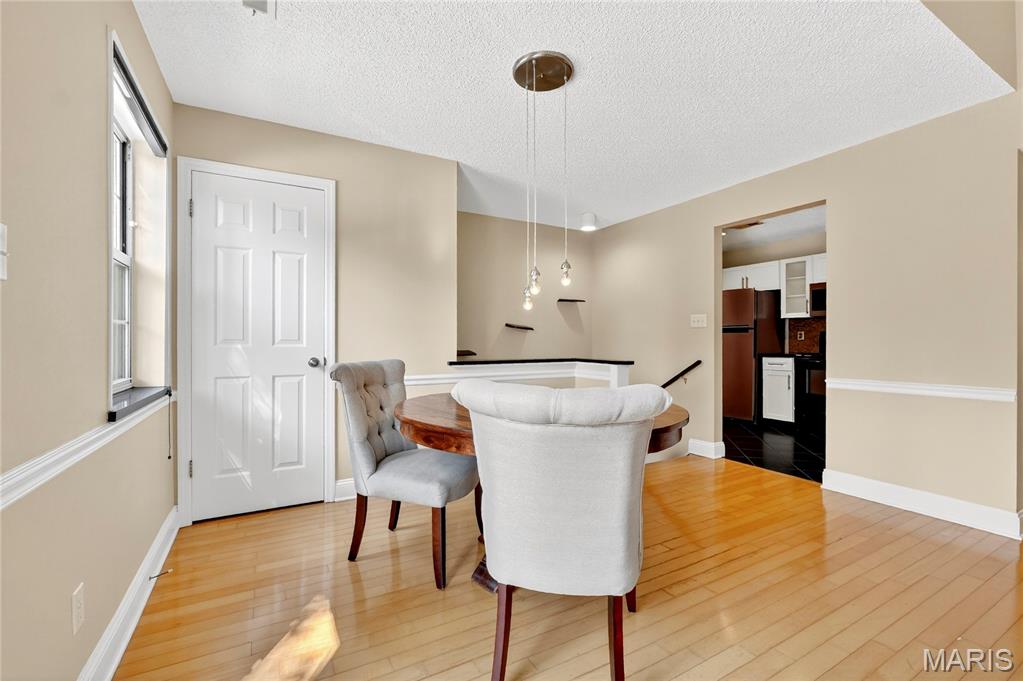 Brentwood Forest Condo Ph Three - Residential