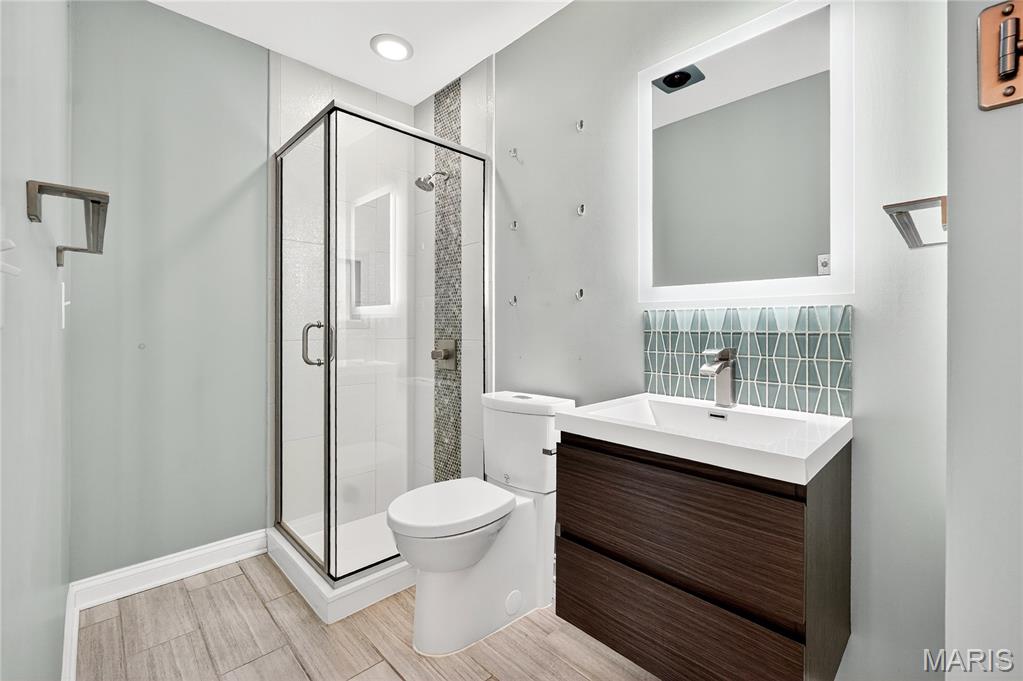 Brentwood Forest Condo Ph Three - Residential