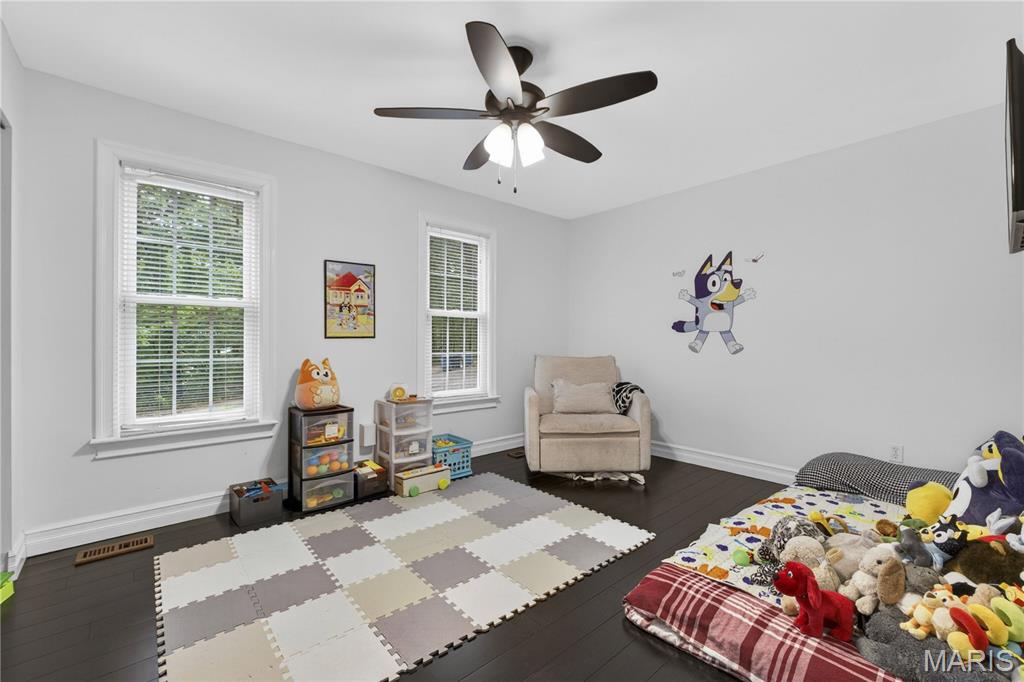 Oak Tree Ridge - Residential