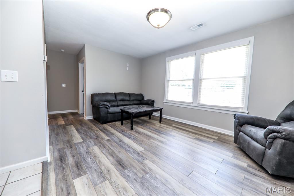 Capitol Oaks - Residential