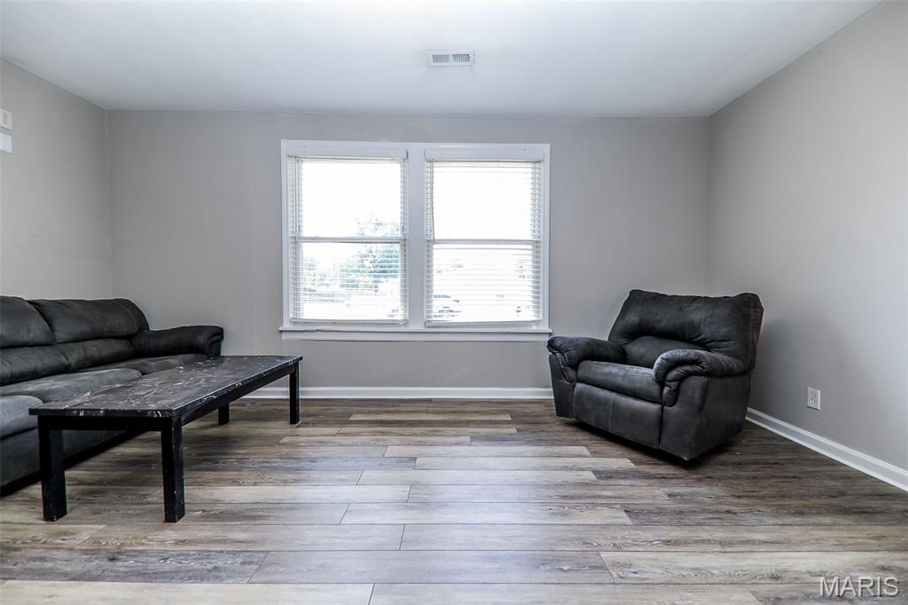 Capitol Oaks - Residential