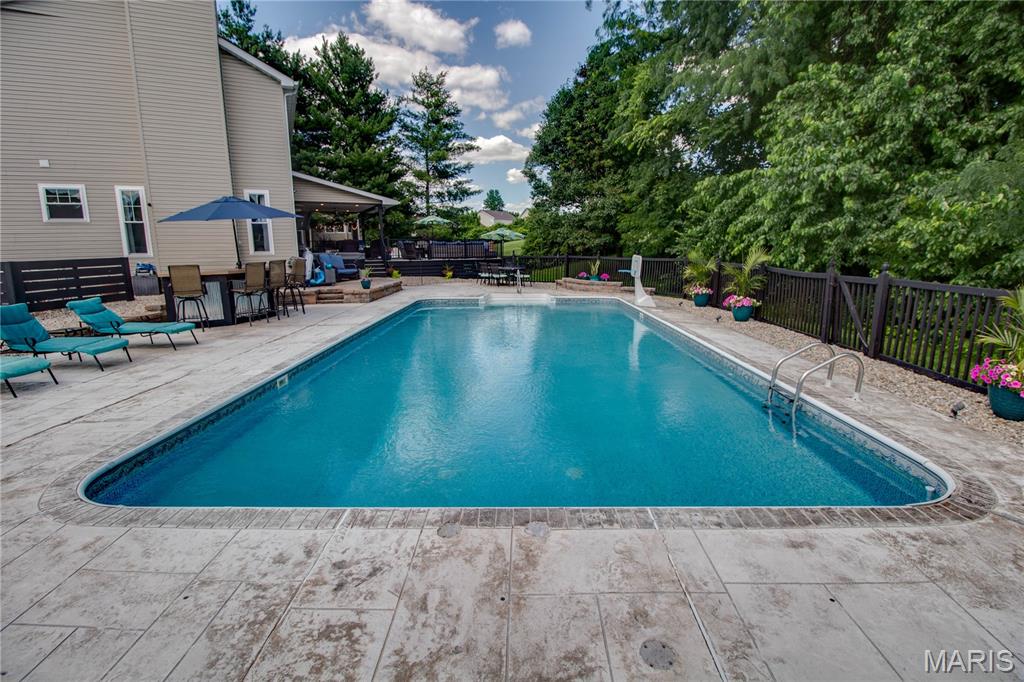 Whispering Oaks #14 - Residential