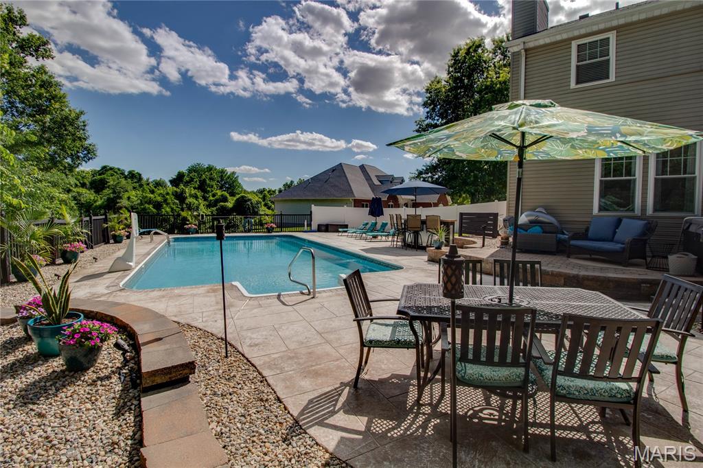 Whispering Oaks #14 - Residential