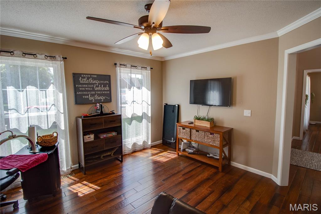 Whispering Oaks #14 - Residential