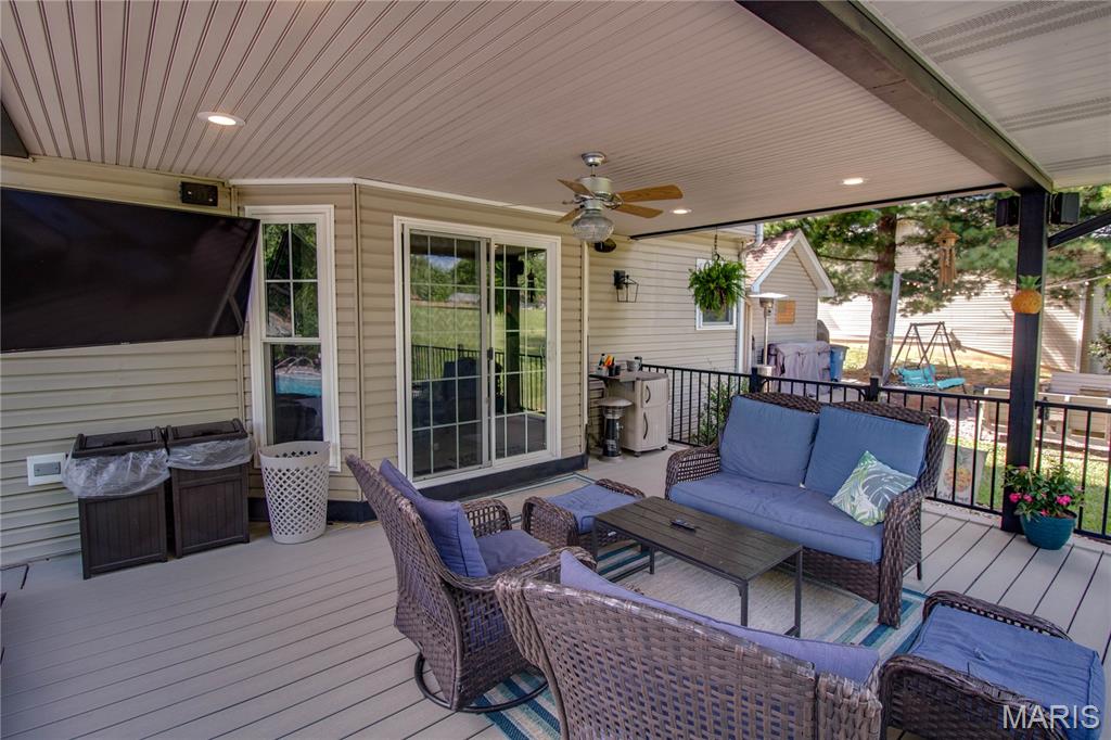 Whispering Oaks #14 - Residential