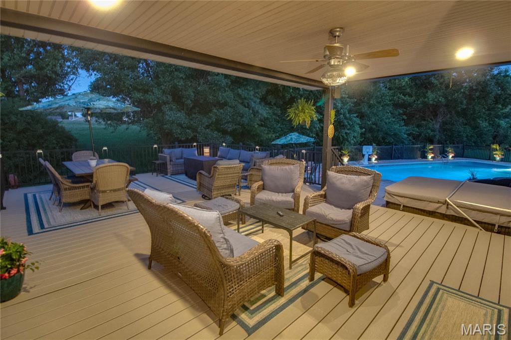 Whispering Oaks #14 - Residential