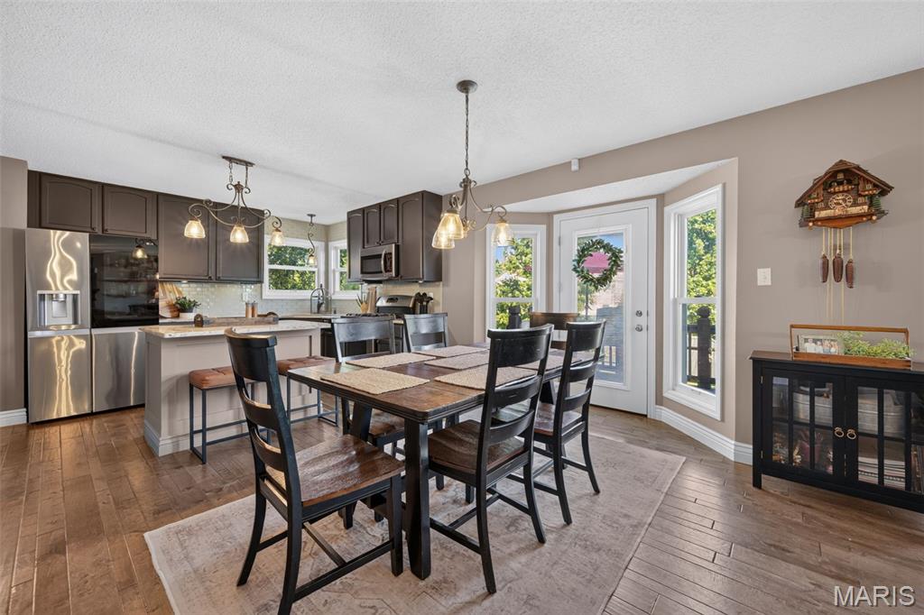 Est At Highgrove - Residential