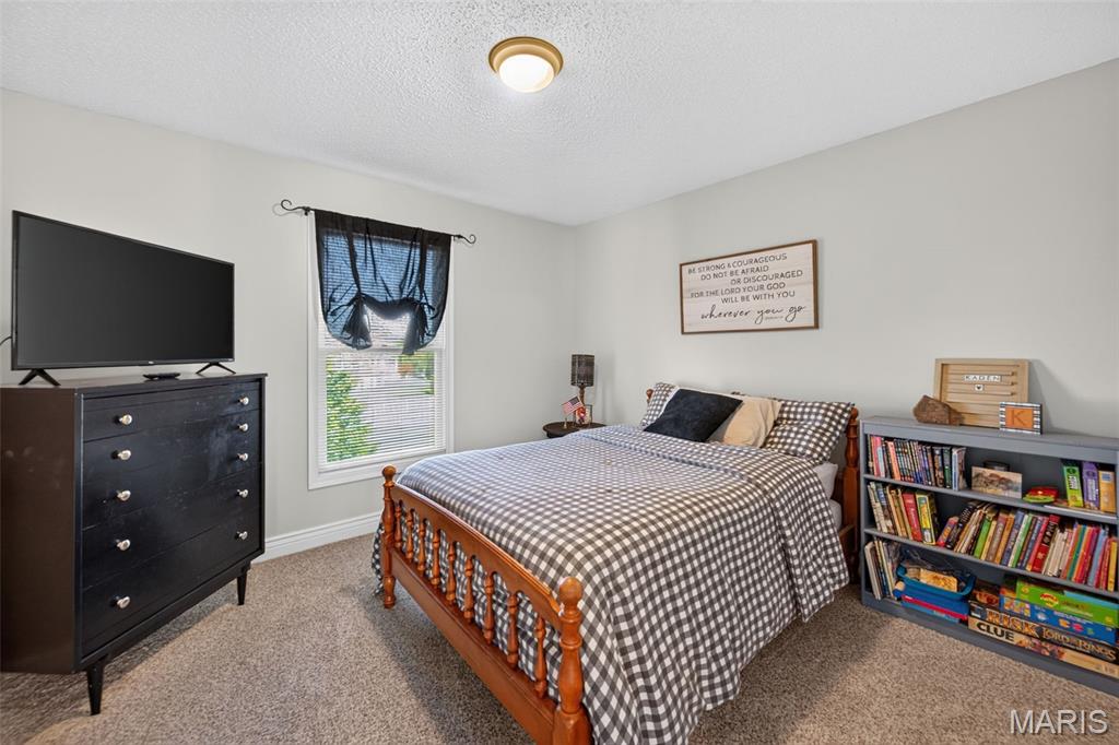 Est At Highgrove - Residential