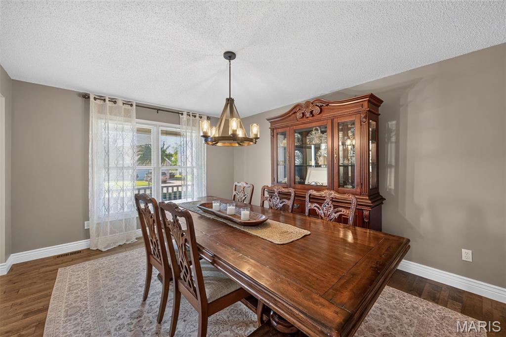 Est At Highgrove - Residential