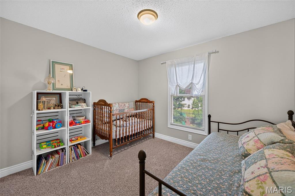 Est At Highgrove - Residential