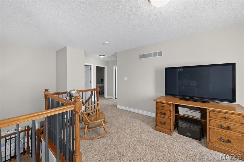 Est At Highgrove - Residential