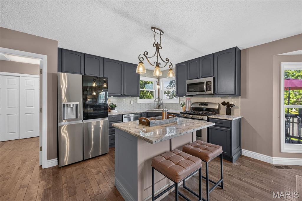 Est At Highgrove - Residential