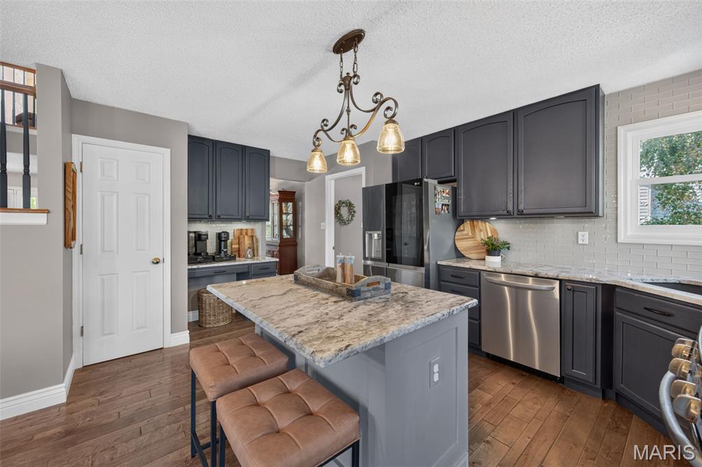Est At Highgrove - Residential