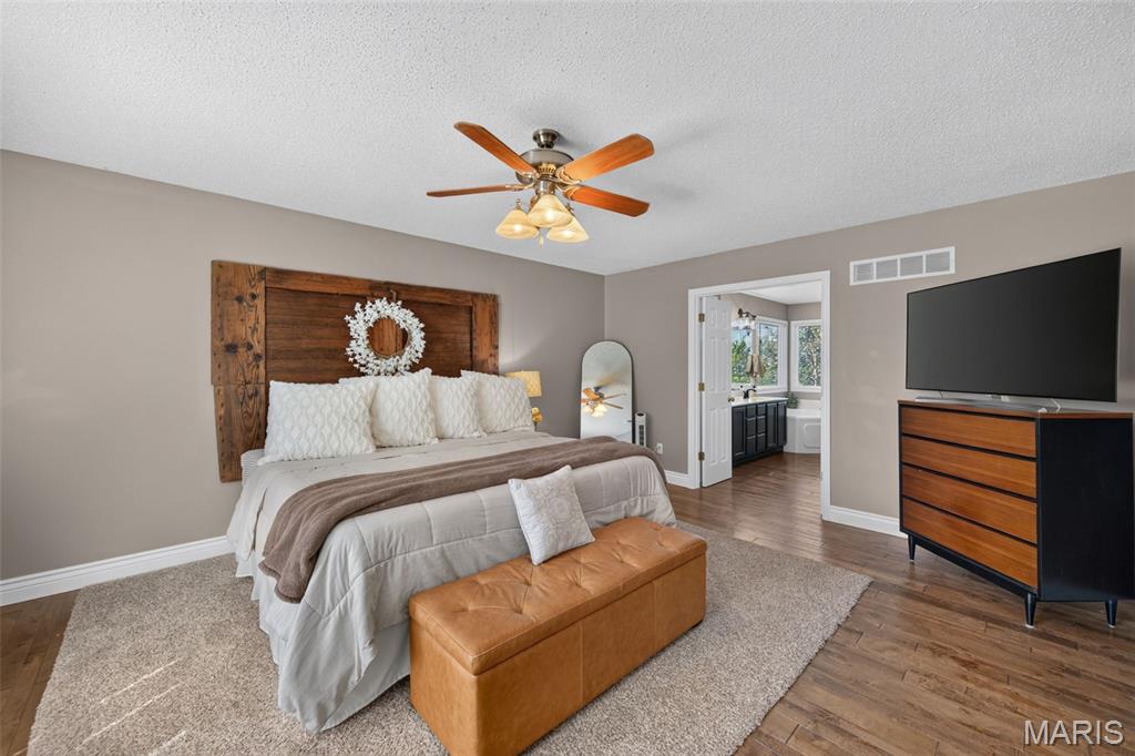 Est At Highgrove - Residential