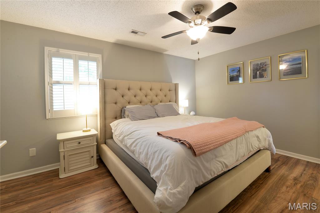 Brentwood Forest Condo Ph Eight - Residential