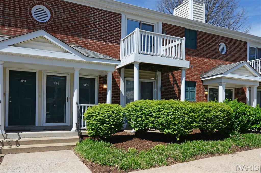 Brentwood Forest Condo Ph Eight - Residential