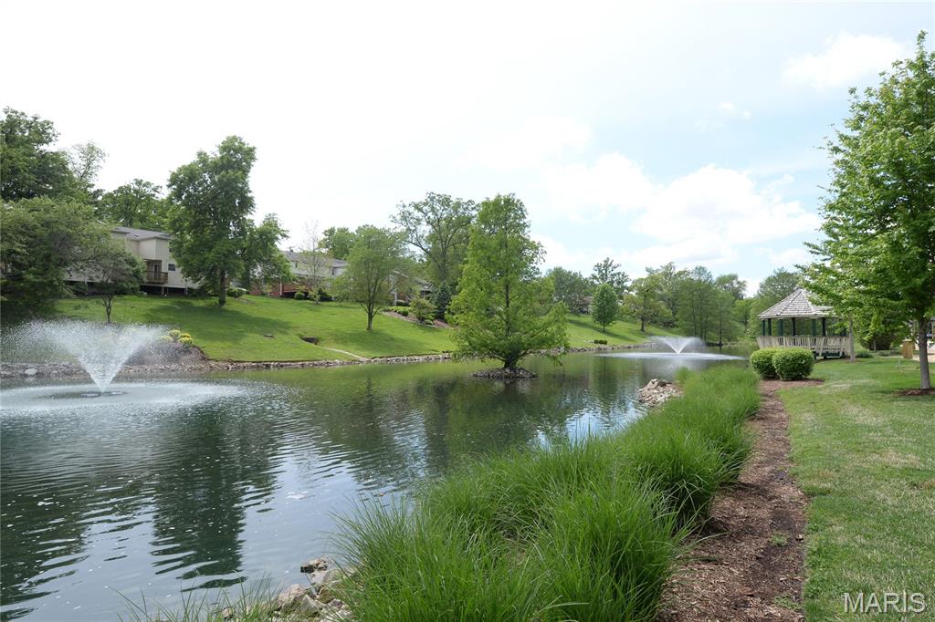 Brentwood Forest Condo Ph Eight - Residential