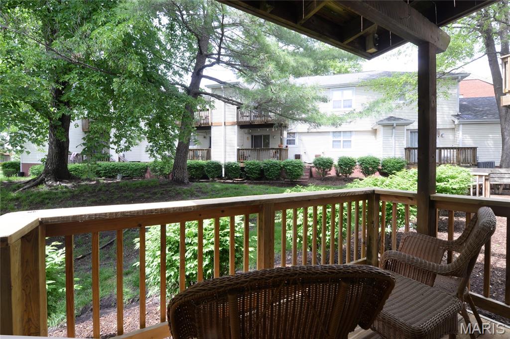 Brentwood Forest Condo Ph Eight - Residential
