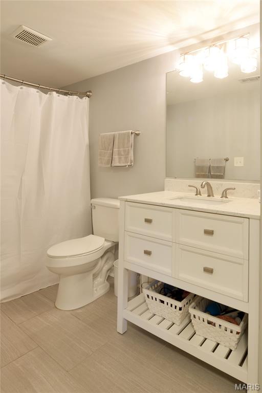 Brentwood Forest Condo Ph Eight - Residential