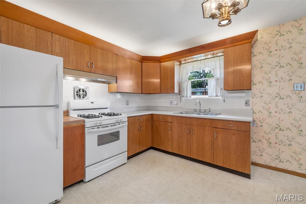 Fox Creek 2 - Residential