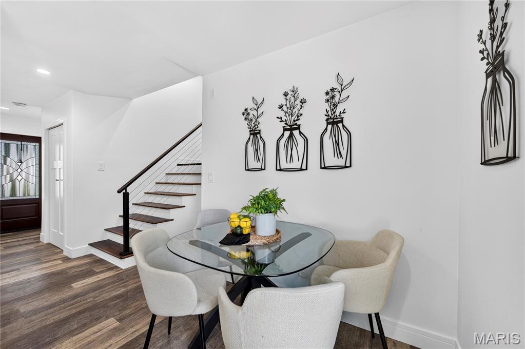 Crystal Wood Dr - Residential
