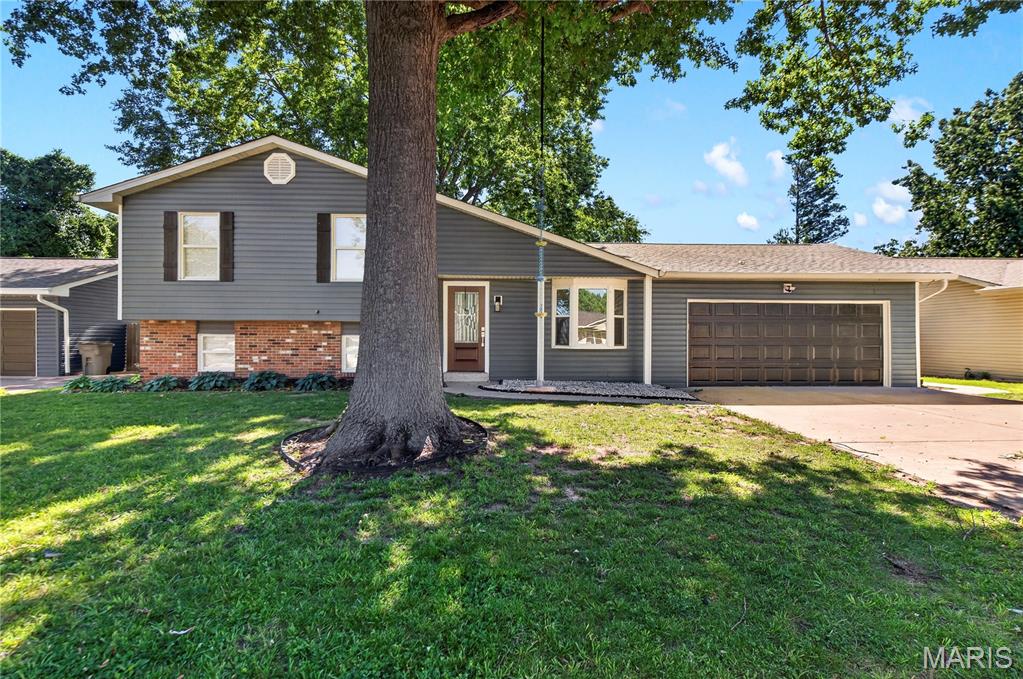 Crystal Wood Dr - Residential