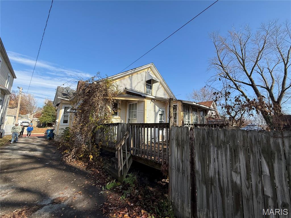 Linden Place - Residential