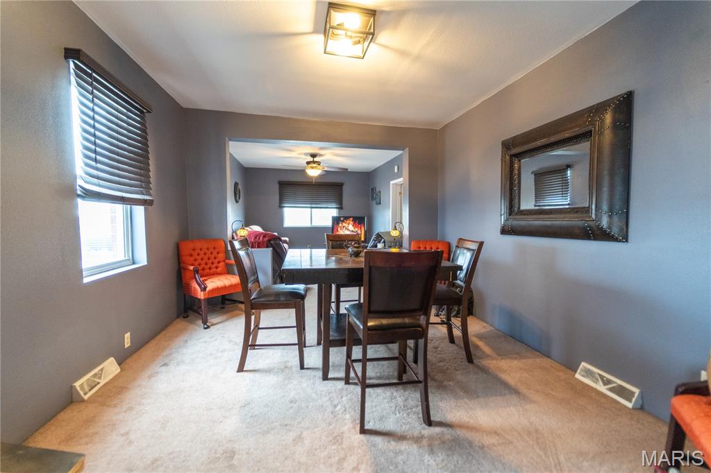 Alton - Commercial Sale