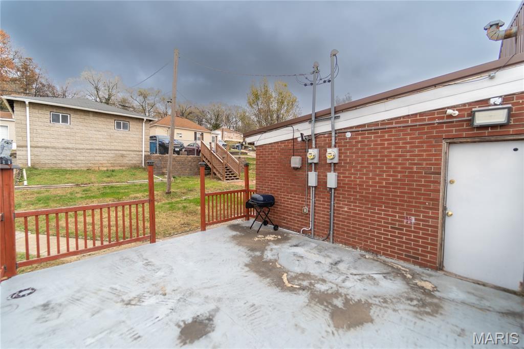 Alton - Commercial Sale